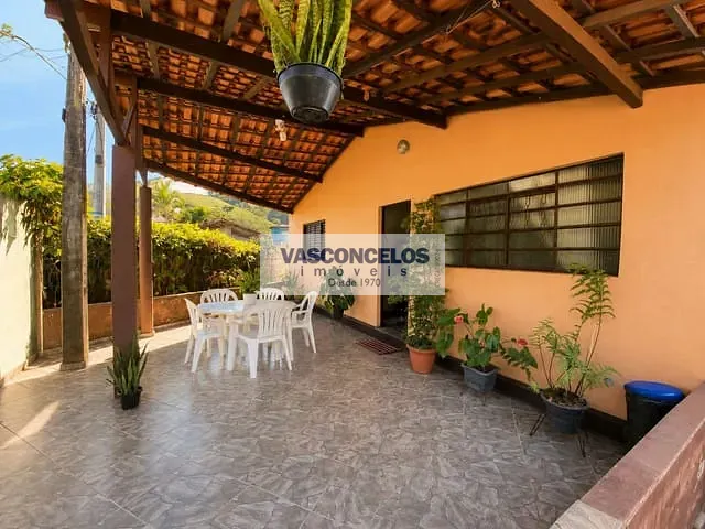 Chácara com 719m² 2 quartos e 2 banheiros, à venda, no bairro Costinha em São José dos Campos