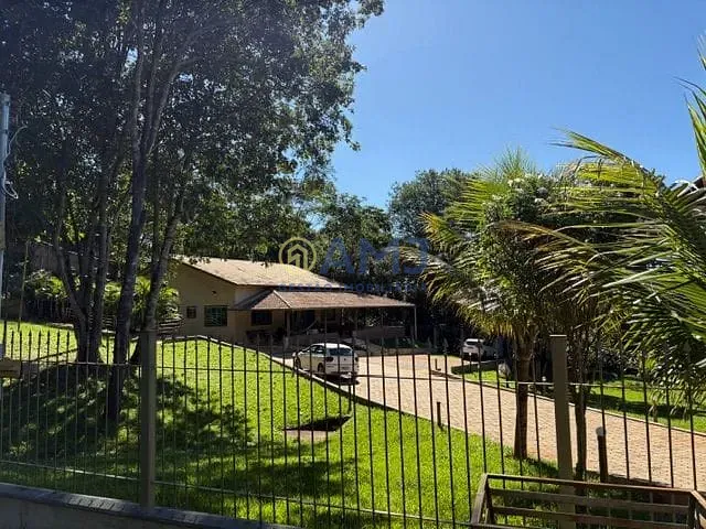 Chácara com 4887m² 5 quartos e 4 banheiros, à venda, no bairro Countryville em Hidrolândia
