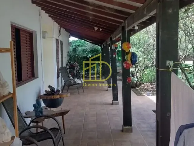Chácara com 2800m² 3 quartos e 2 banheiros, à venda, no bairro Araçoiaba da Serra em Araçoiaba da Serra