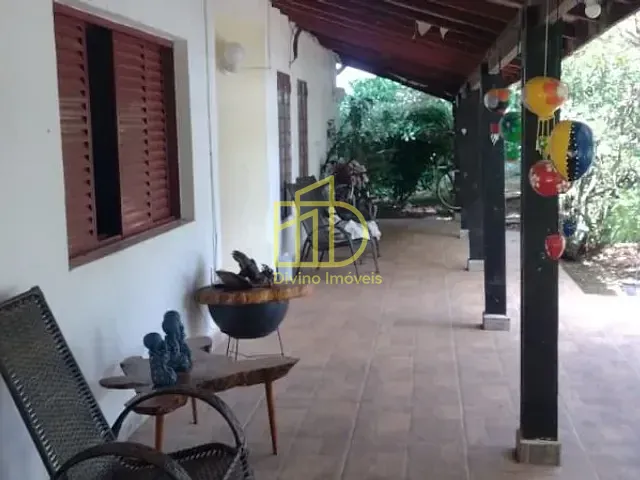 Chácara com 2800m² 3 quartos e 2 banheiros, à venda, no bairro Araçoiaba da Serra em Araçoiaba da Serra