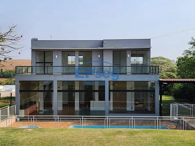 Chácara com 2000m² 3 quartos e 5 banheiros, à venda, no bairro Estância Cabral em Cambé