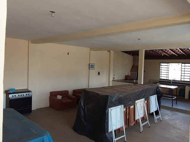 Chácara com 2352m² 5 quartos e 3 banheiros, à venda, no bairro Loteamento Chácaras Gargantilhas em Campinas