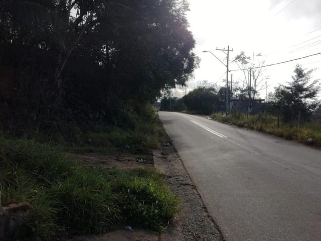 Chácara com 20833m², à venda, no bairro Barreiro em Taubaté