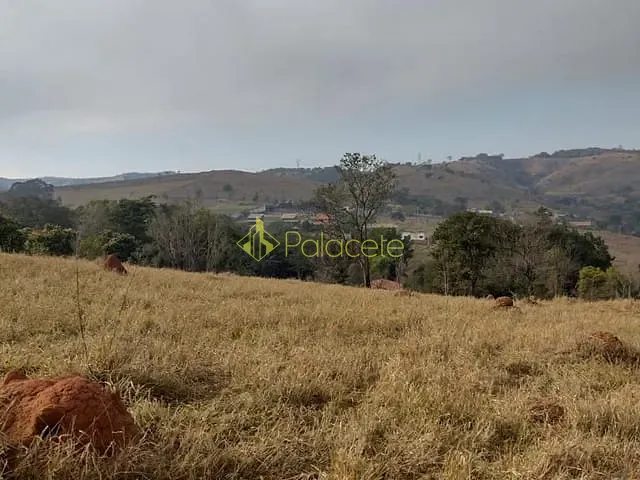 Chácara com 20833m², à venda, no bairro Barreiro em Taubaté