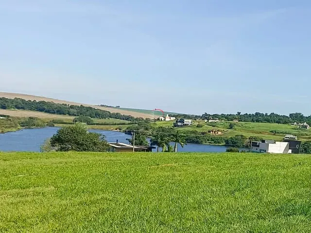 Chácara com 1500m², à venda, no bairro rural em Sertanópolis