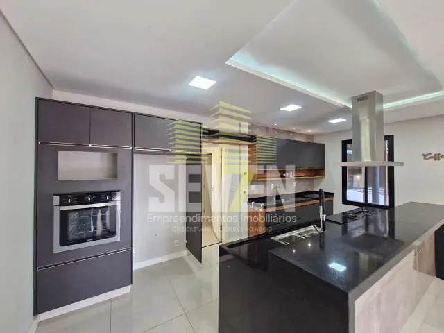 Chácara com 3239m², para alugar, no bairro Residencial Flamboyant em Piratininga