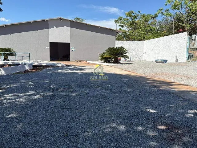 Chácara com 12000m² 5 quartos e 5 banheiros, à venda, no bairro Área Rural de Bonfinópolis em Bonfinópolis