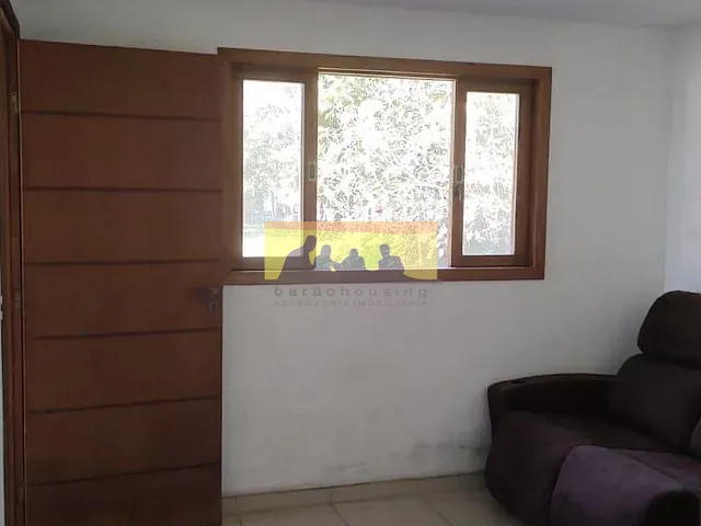 Chácara com 1800m² 1 quarto e 2 banheiros, à venda, no bairro Loteamento Chácaras Vale das Garças em Campinas