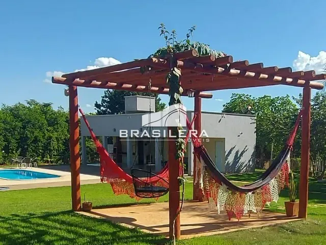 Chácara à venda, no bairro Centro em Santo Antônio de Goiás
