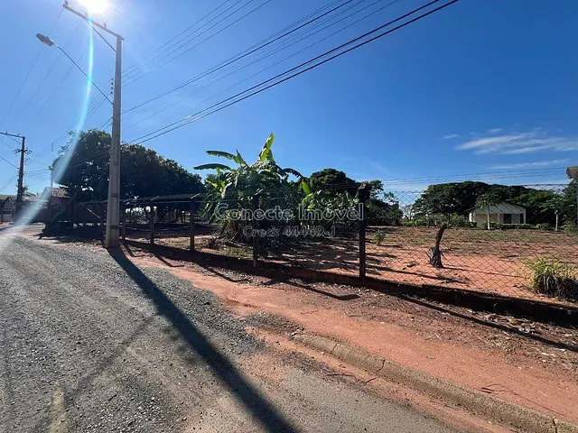 Chácara com 2200m² 1 quarto e 1 banheiro, à venda, no bairro Jardim Camanducaia em Holambra