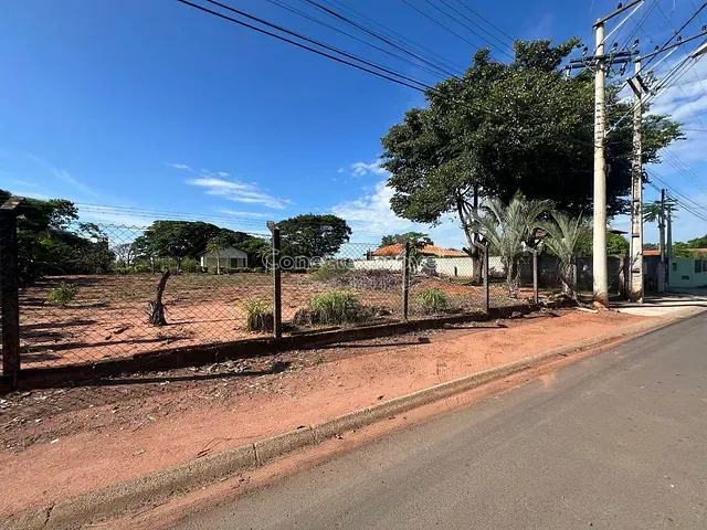 Chácara com 2200m² 1 quarto e 1 banheiro, à venda, no bairro Jardim Camanducaia em Holambra