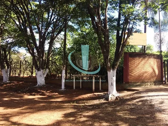 Chácara com 9243m² 3 quartos e 3 banheiros, à venda ou para alugar, no bairro PARQUE TROPICAL em ARARAQUARA