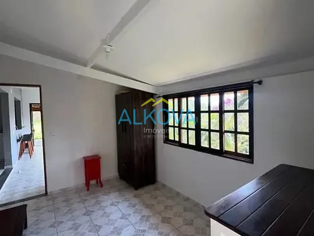 Chácara com 1426m² 2 quartos e 2 banheiros, à venda, no bairro Vila Dirce em São José dos Campos