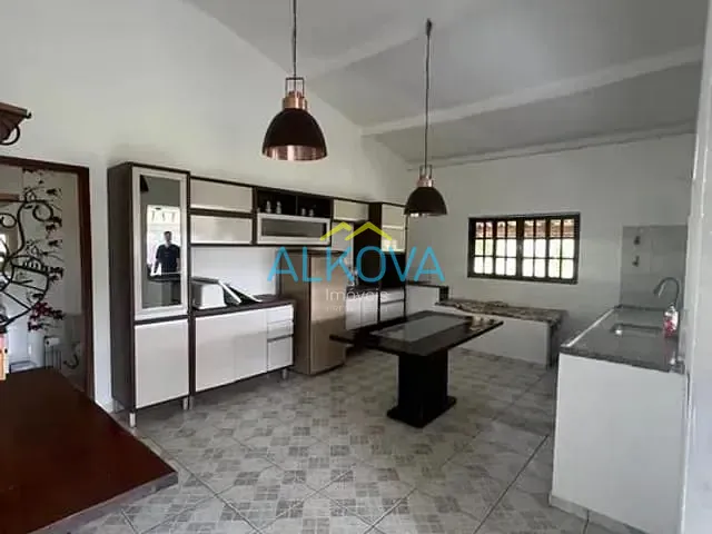 Chácara com 1426m² 2 quartos e 2 banheiros, à venda, no bairro Vila Dirce em São José dos Campos