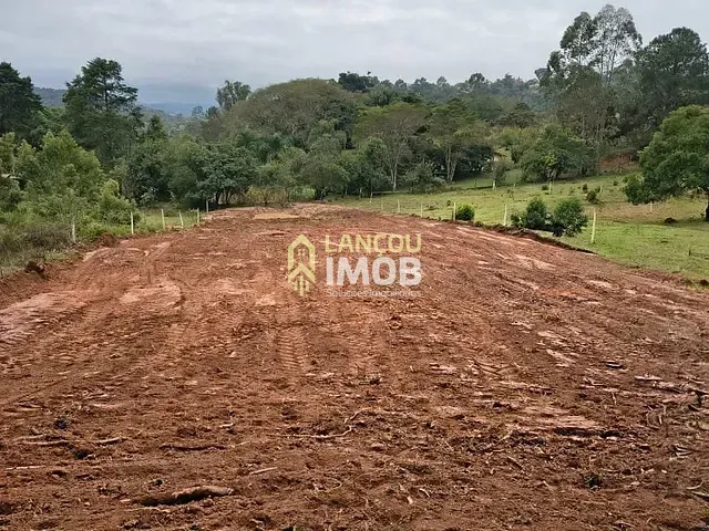 Chácara à venda, no bairro Pq Boa Vista em Jarinu