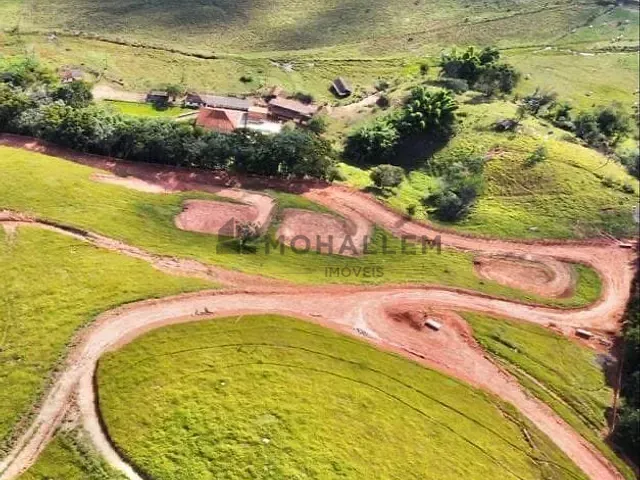 Chácara com 2090m², à venda, no bairro Ilha em Maria da Fé