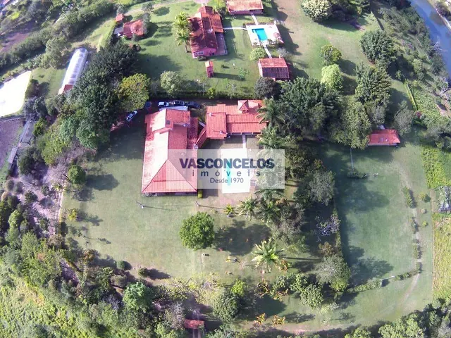 Chácara com 20000m² 8 quartos e 3 banheiros, à venda, no bairro Centro em Santa Branca