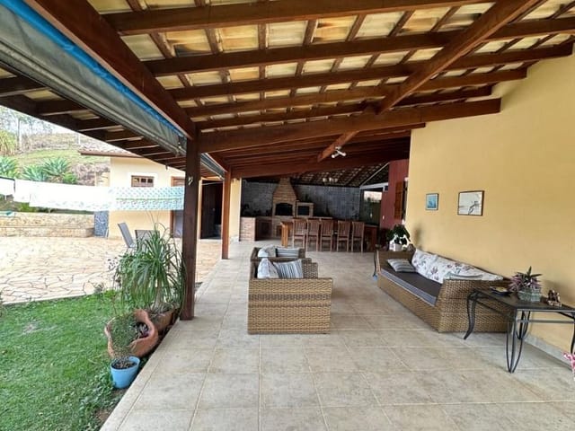 Chácara com 7800m² 3 quartos e 2 banheiros, à venda, no bairro juncal em Extrema