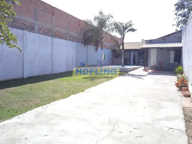 Chácara com 330m² 2 quartos e 3 banheiros, à venda, no bairro Jardim Centenário em Rio Claro