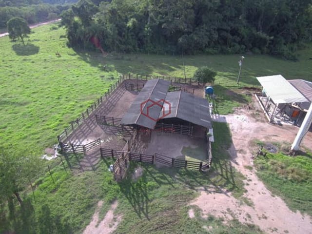 Chácara com 670m² 3 quartos e 2 banheiros, à venda, no bairro Centro em Barra Do Bugres