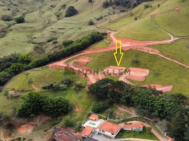 Chácara com 1940m², à venda, no bairro Ilha em Maria da Fé