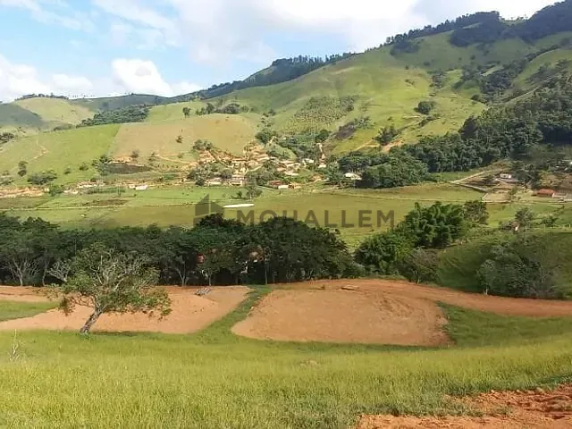 Chácara com 1940m², à venda, no bairro Ilha em Maria da Fé