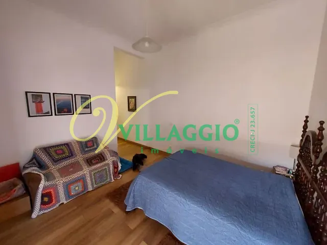 Chácara com 1500m² 3 quartos e 6 banheiros, à venda, no bairro Monte Carlo em Guapiaçu
