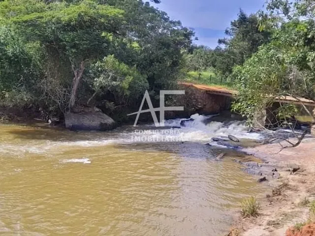 Chácara com 5000m² 3 quartos e 1 banheiro, à venda, no bairro Cunha em Cunha