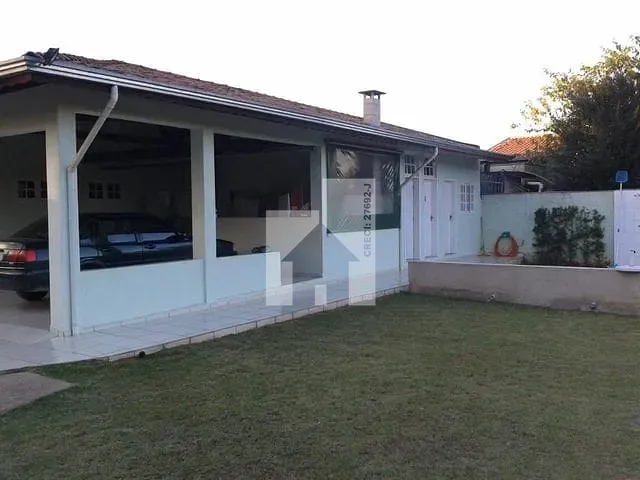 Chácara com 3000m² 4 quartos e 5 banheiros, à venda, no bairro Santa Clara em Jundiaí