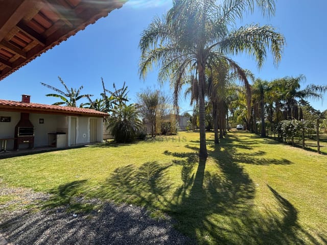 Chácara com 1200m² 2 quartos e 2 banheiros, à venda, no bairro Capão Redondo em Salto de Pirapora
