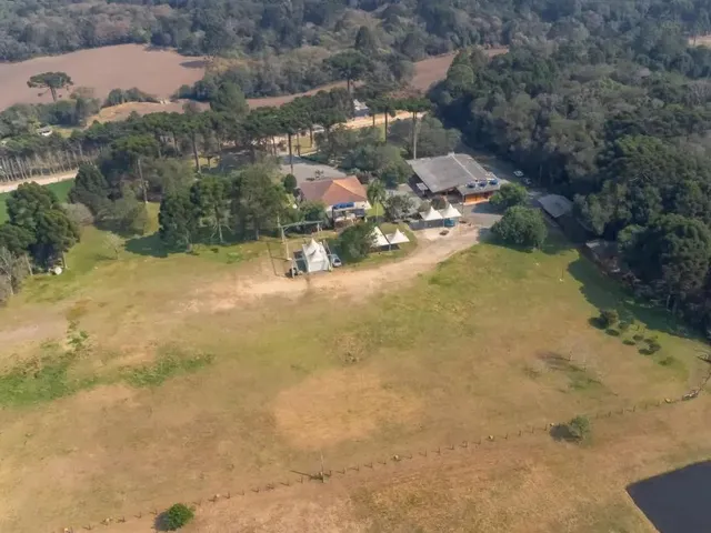 Sítio com 37906m² 4 quartos e 4 banheiros, à venda, no bairro Ouro Verde em Campo Largo