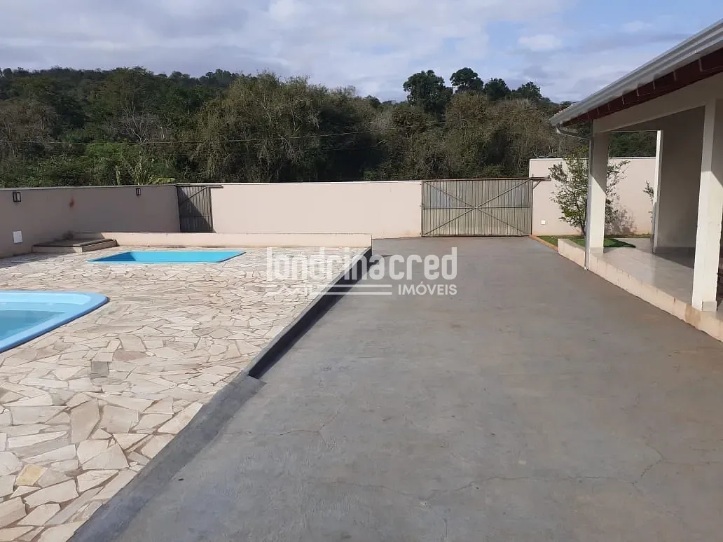 Sítio, 3 quartos, 1200 m² - Foto 1