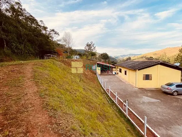 Chácara com 24000m² 3 quartos e 3 banheiros, à venda, no bairro Zona Rural em Monteiro Lobato