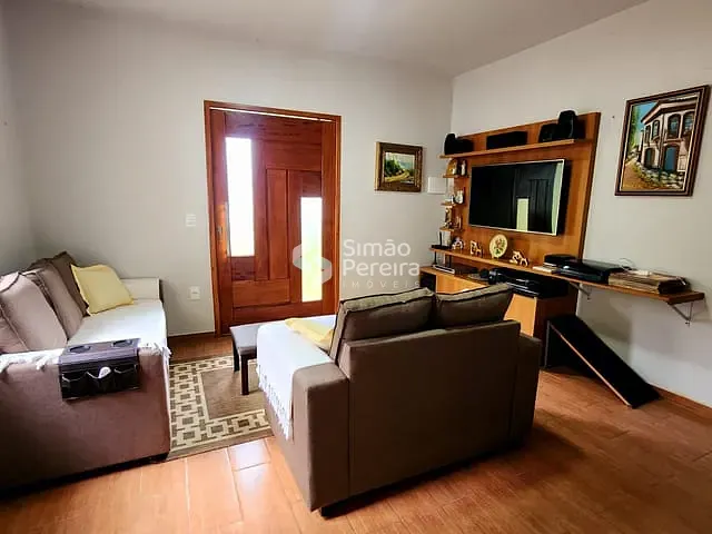 Casa com 4700m² 2 quartos e 3 banheiros, à venda, no bairro Balança em Simão Pereira