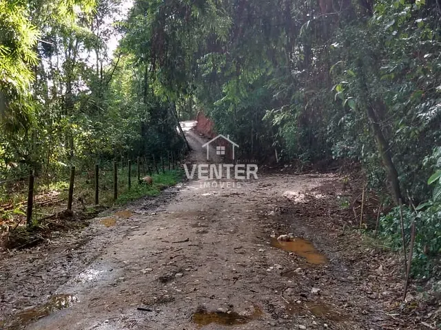 Chácara 2 quartos e 2 banheiros, à venda, no bairro Ribeirão das Almas em Taubaté