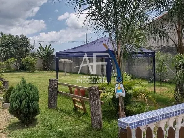 Chácara com 1000m² 2 quartos e 1 banheiro, à venda, no bairro Parque Senhor do Bonfim em Taubaté