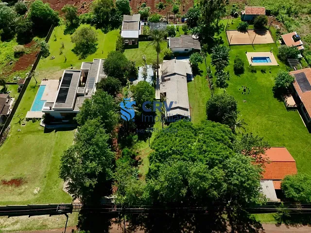 Chácara com 3040m² 3 quartos e 3 banheiros, à venda, no bairro Terras de Santana II em Londrina