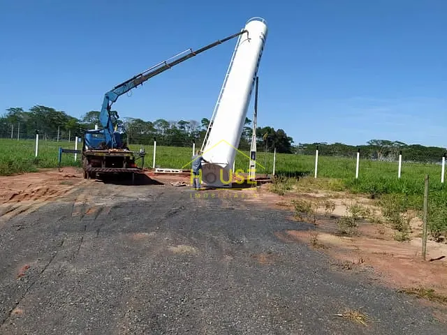 Chácara com 20000m², à venda, no bairro centro em Parisi