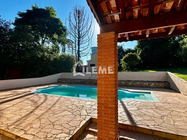 Chácara com 2500m² 3 quartos e 3 banheiros, à venda, no bairro Chácaras São Martins em Mococa