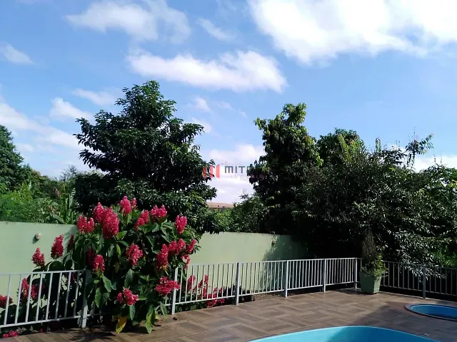 Chácara com 500m² 2 quartos e 1 banheiro, à venda, no bairro Gleba Lindóia em Londrina