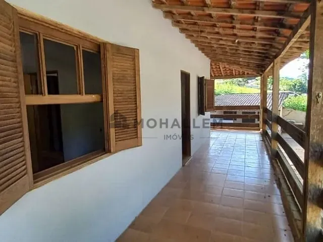 Chácara com 2000m² 2 quartos e 1 banheiro, à venda, no bairro Santa Rosa em Itajubá