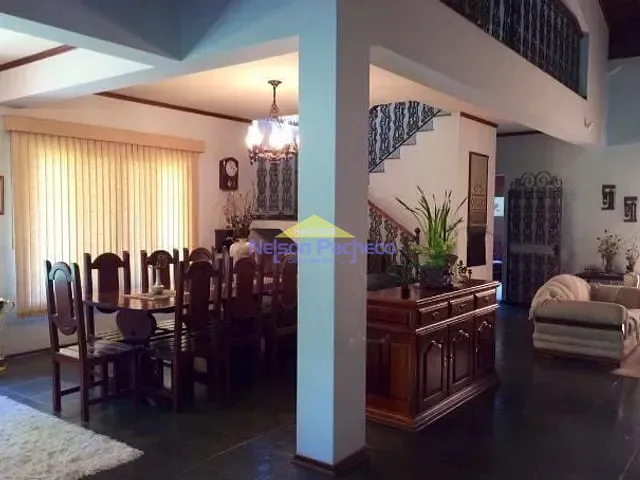 Chácara com 8000m² 4 quartos e 2 banheiros, à venda, no bairro Caraça em Capivari