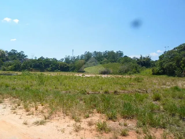 Chácara com 127000m², à venda, no bairro Jardim Planalto em Suzano