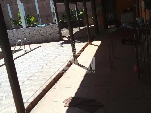Chácara com 2800m² 2 quartos e 3 banheiros, à venda ou para alugar, no bairro Sítios Reunidos de Santa Maria em Bauru