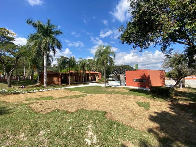 Chácara com 5400m² 4 quartos e 6 banheiros, à venda ou para alugar, no bairro Chácaras Residenciais Santa Maria em Votorantim