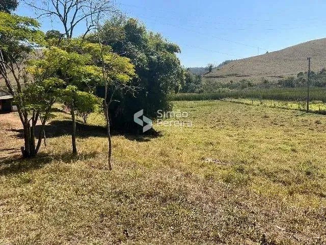 Chácara com 8800m² 2 quartos e 2 banheiros, à venda, no bairro Chapéu D'Uvas em Juiz de Fora