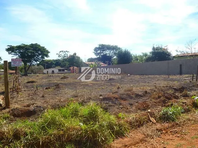 Chácara com 1054m², à venda, no bairro Recanto Das Flores em Uberaba