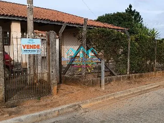 Chácara com 1345m² 3 quartos e 3 banheiros, à venda, no bairro Areia Branca em Alumínio