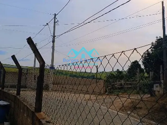 Chácara com 1345m² 3 quartos e 3 banheiros, à venda, no bairro Areia Branca em Alumínio