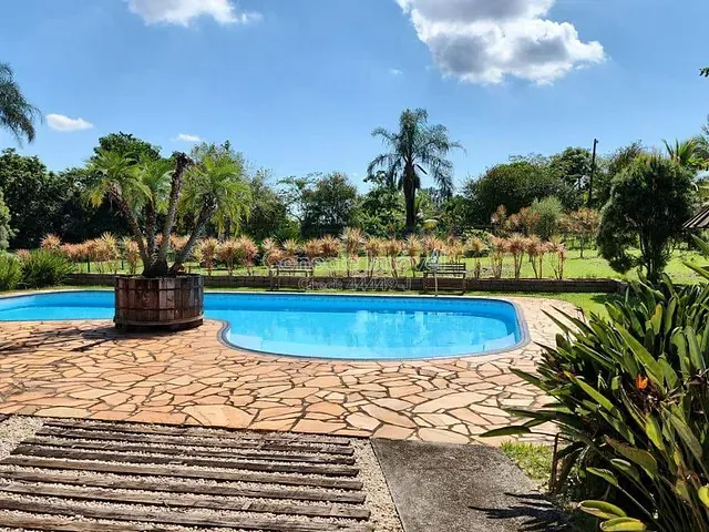 Chácara com 10000m² 8 quartos e 5 banheiros, à venda, no bairro Rural em Holambra